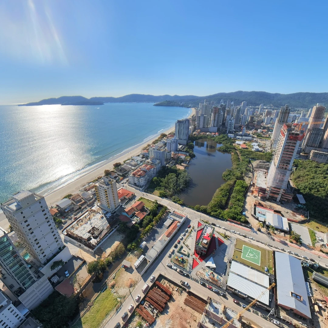 Paisagem aérea de Perequê
